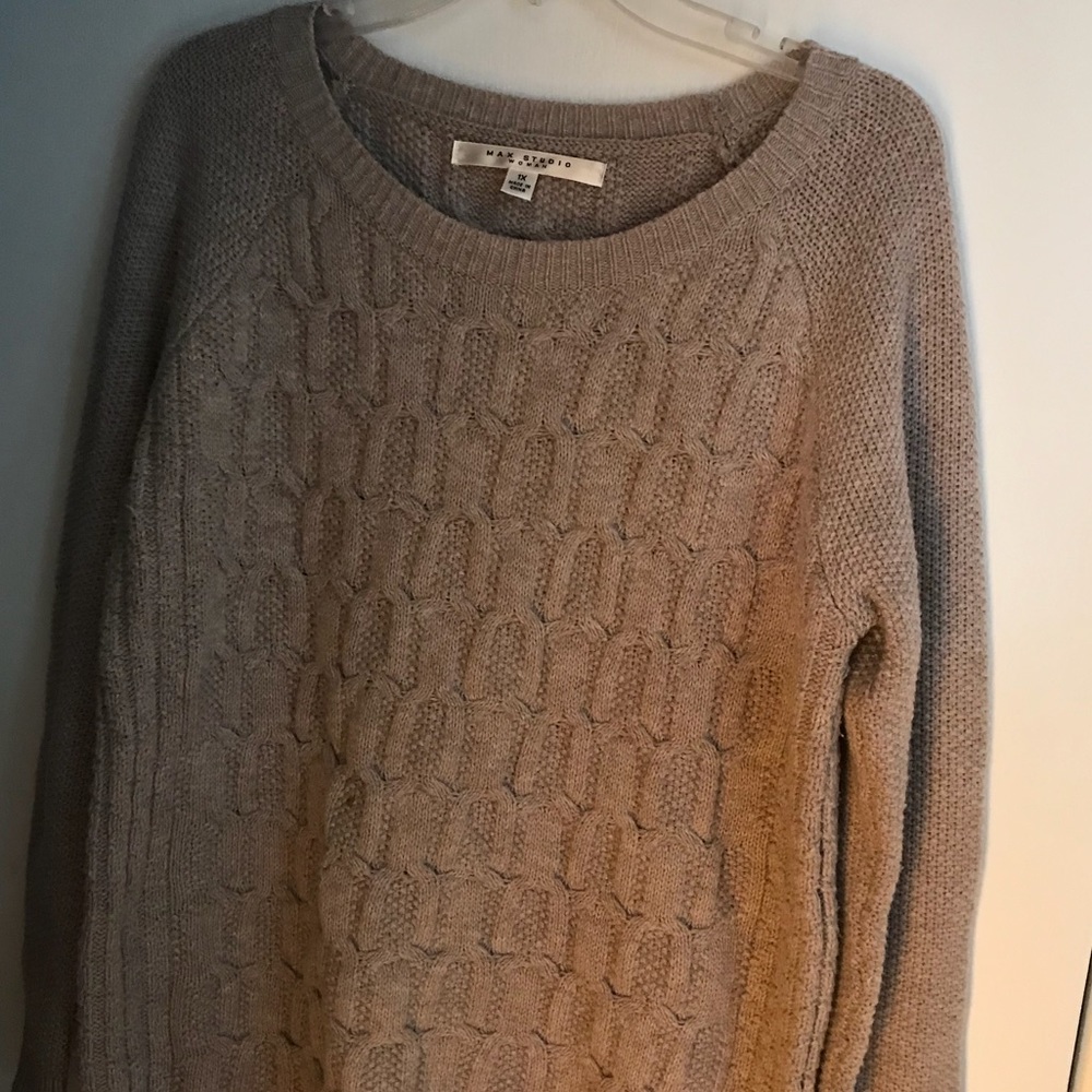 Wool sweater - wheat color